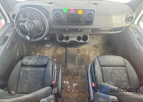 2019 Mercedes-Benz Sprinter 2500/3500 z USA, uszkodzony, nr VIN WD3PF1CD4KP026154